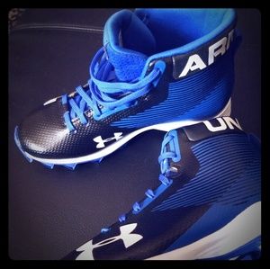 Kids under armour CLEATS